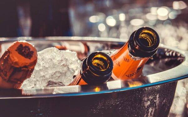 Klastingas įprotis žudo tyliai: sužinokite, kokį pavojų širdžiai kelia kasdienis alaus bokalas