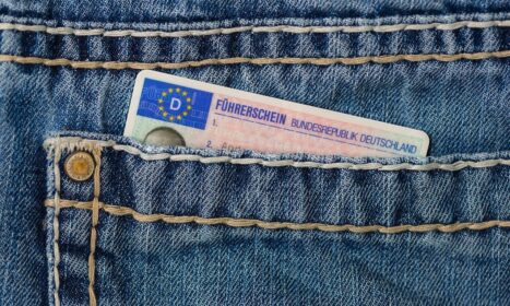 driver's license, driving school, driving licence, cardboard, driving instructor, traffic, road, control, driving lessons, driver's license, driving school, driving school, driving school, driving school, driving school, driving licence, driving licence, driving licence, driving licence, driving instructor