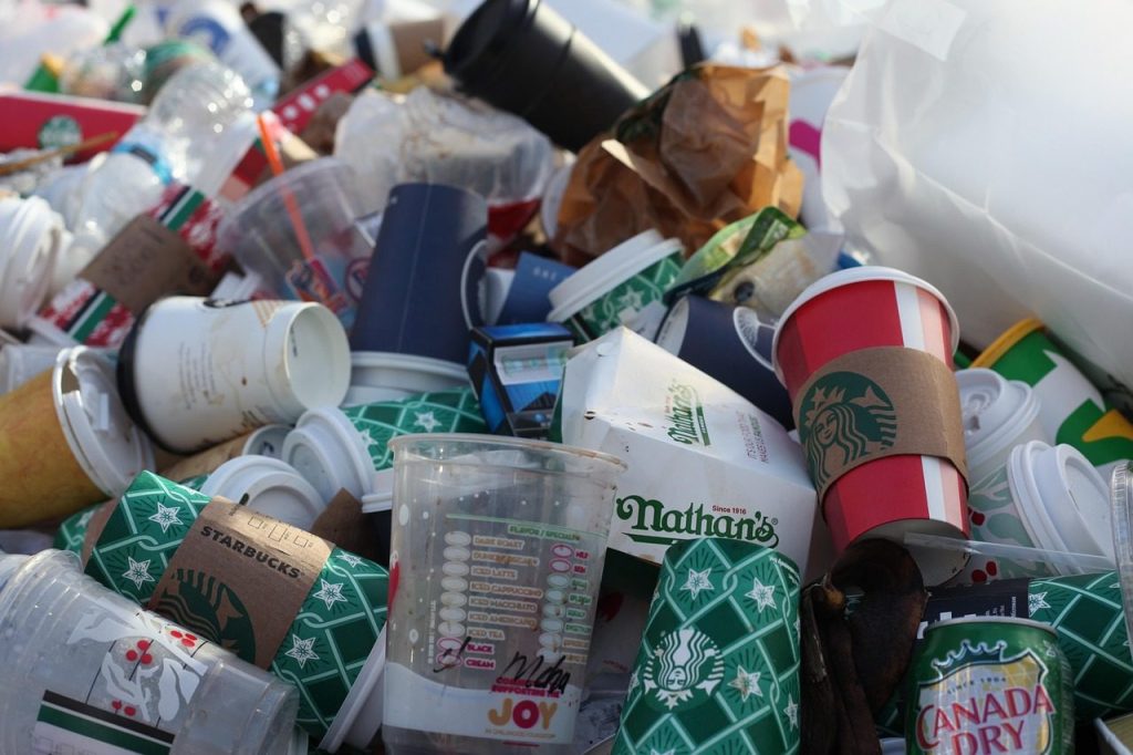coffeetogo, disposable cups, coffee cup, environmental pollution, plastic, mullberg, garbage, coffee mug, coffee, cup, fast food, coffee to go