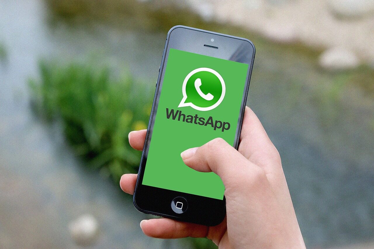 „WhatsApp“ išleido 3 naujas gudrybes: ši funkcija pakeis, kaip rašai žinutes