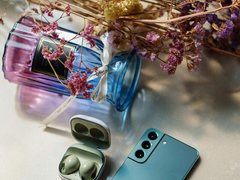 smartphone, mobile phone, samsung galaxy s22, samsung, cellphone, galaxy buds, samsung, samsung, samsung, samsung, samsung, galaxy buds, galaxy buds, galaxy buds, galaxy buds