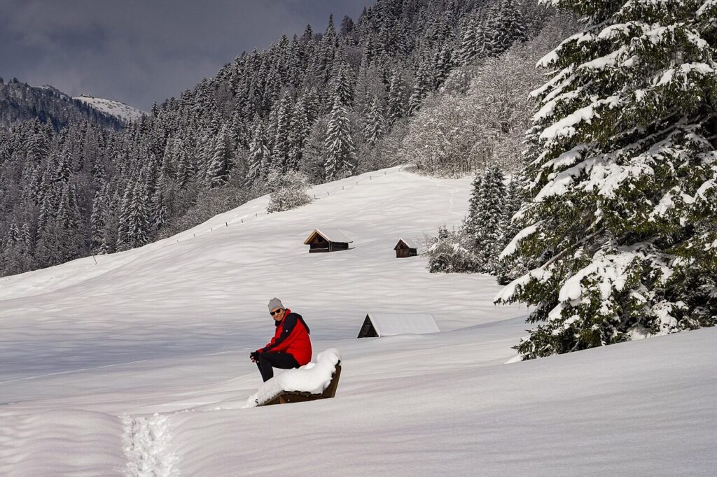 hike, snow, covered in snow, run, relax, relaxation, nature, vacations, winter, landscape, new zealand, snowy, recreation, soak up the sun, winter dream
