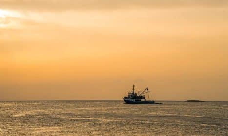 ship, nature, sea, boat, sunset, eve, crawler, fishing, fisherman