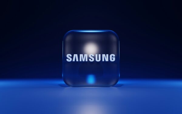 „Galaxy Unpacked 2026“ sudrebino rinką: atskleidė „Galaxy S26“, „Buds 4“ ir DI naujovės