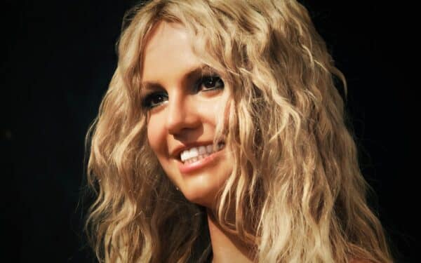 Popmuzikos ikona atsisako savo hitų teisių: katalogas įvertintas įspūdinga suma