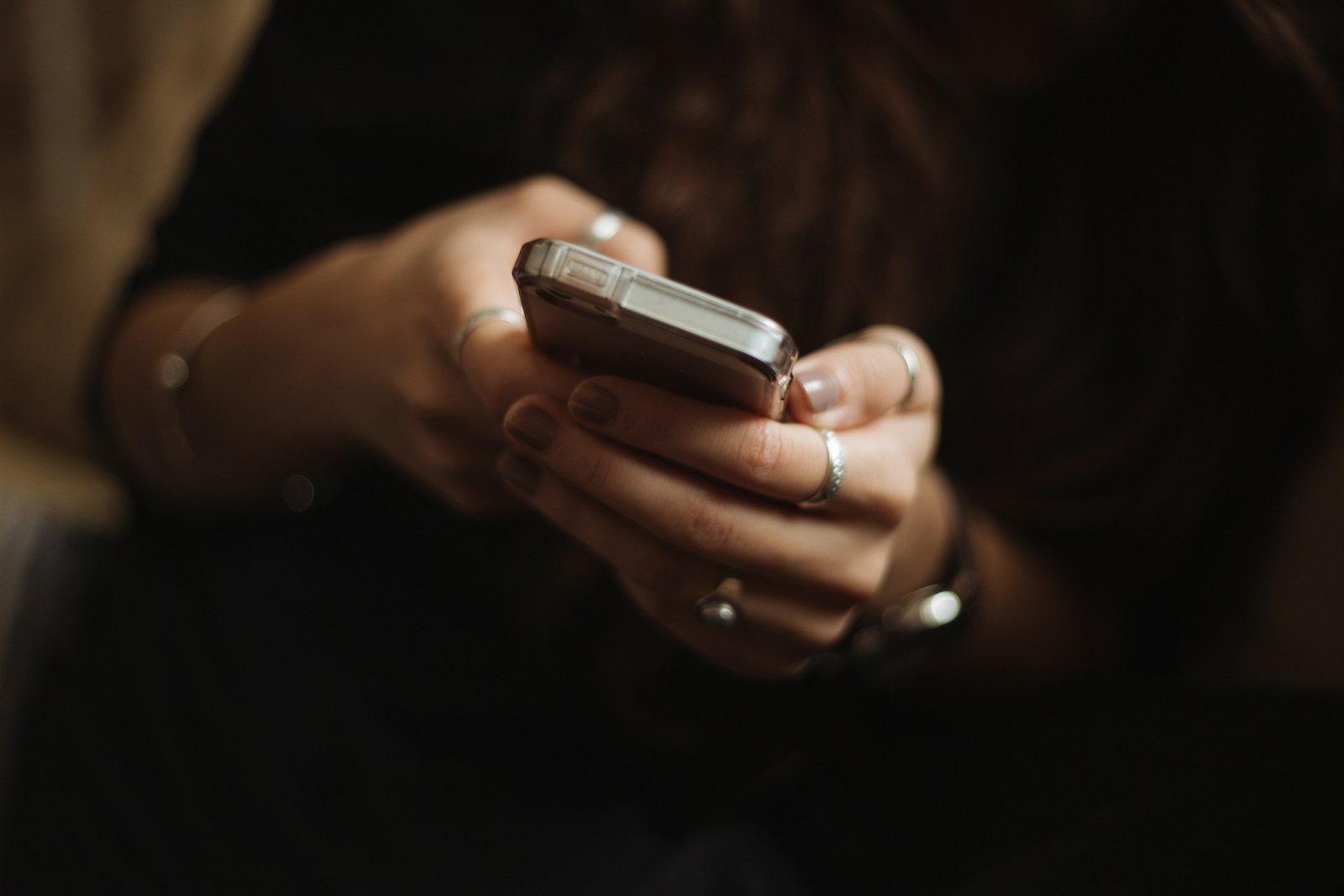 Iškeičiau 1000 eurų telefoną į mygtukinį: sužinokite, kas nutiko po mėnesio be išmaniojo