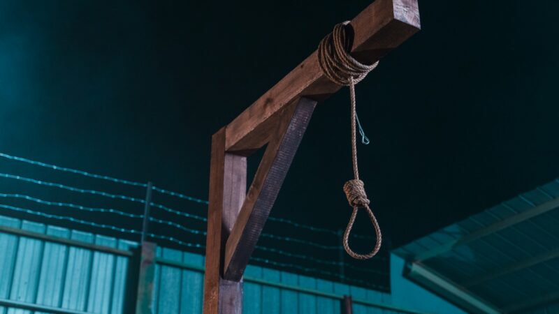 Protestų šešėlis: Iranas ėmėsi kraštutinių priemonių – 3 asmenims įvykdytos egzekucijos