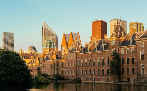 Istorinis momentas Hagoje: pirmasis Azijos lyderis Tarptautinio baudžiamojo teismo suole