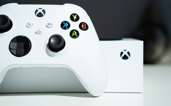 „Xbox“ bendruomenę sukrėtė naujienos: kodėl žaidėjai nerimauja dėl naujosios vadovės?