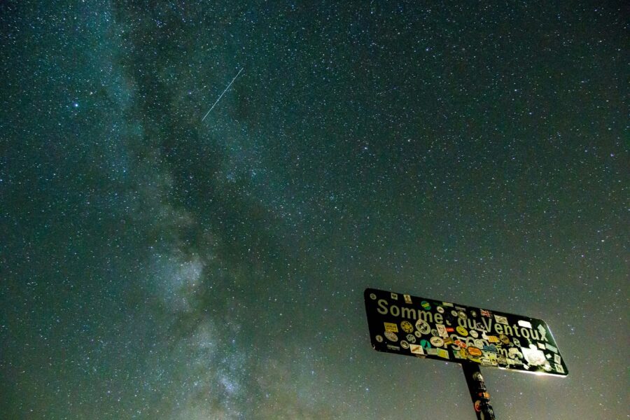 black Somme Ou Ventoux signage under starry skies