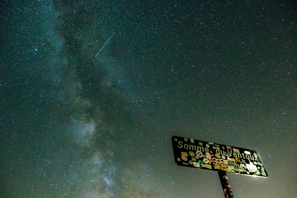 black Somme Ou Ventoux signage under starry skies