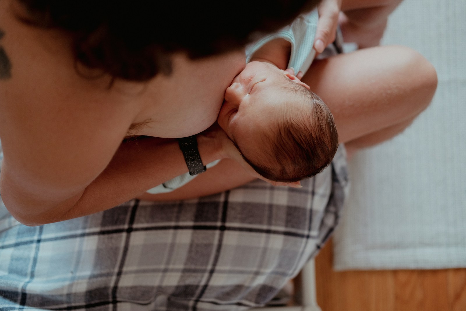 Kai žindymas kelia rūpesčių: Vilniuje duris atvėrė unikali pagalbos erdvė mamoms