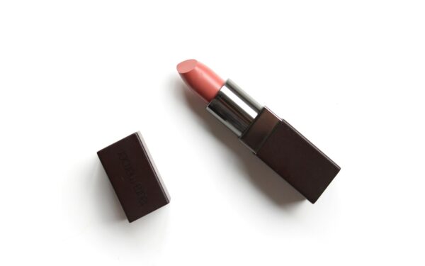 Lūpdažis virtuvėje? Štai kodėl patyrusios šeimininkės nebeišmeta senų tūbelių