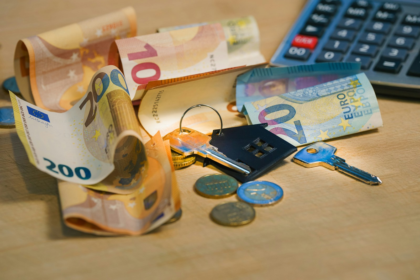 Verslininkės kaupia milijonus: beveik 75 proc. jau turi finansinę „oro pagalvę“