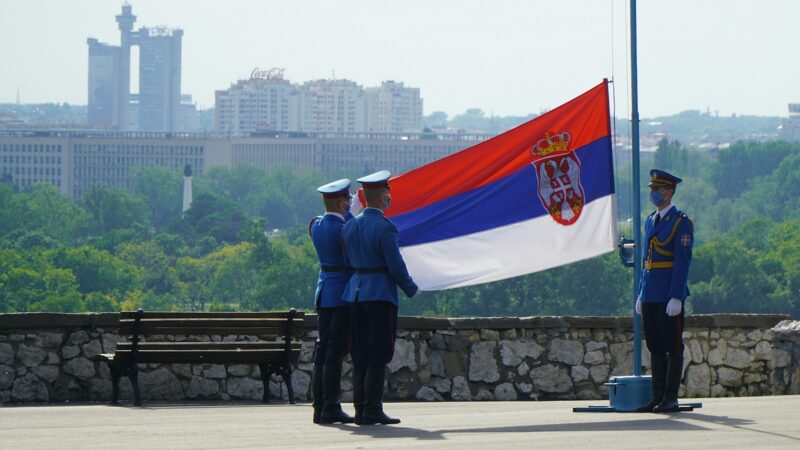 NATO partnerės Serbijos sprendimas pirkti kiniškas raketas kelia nerimą Balkanuose