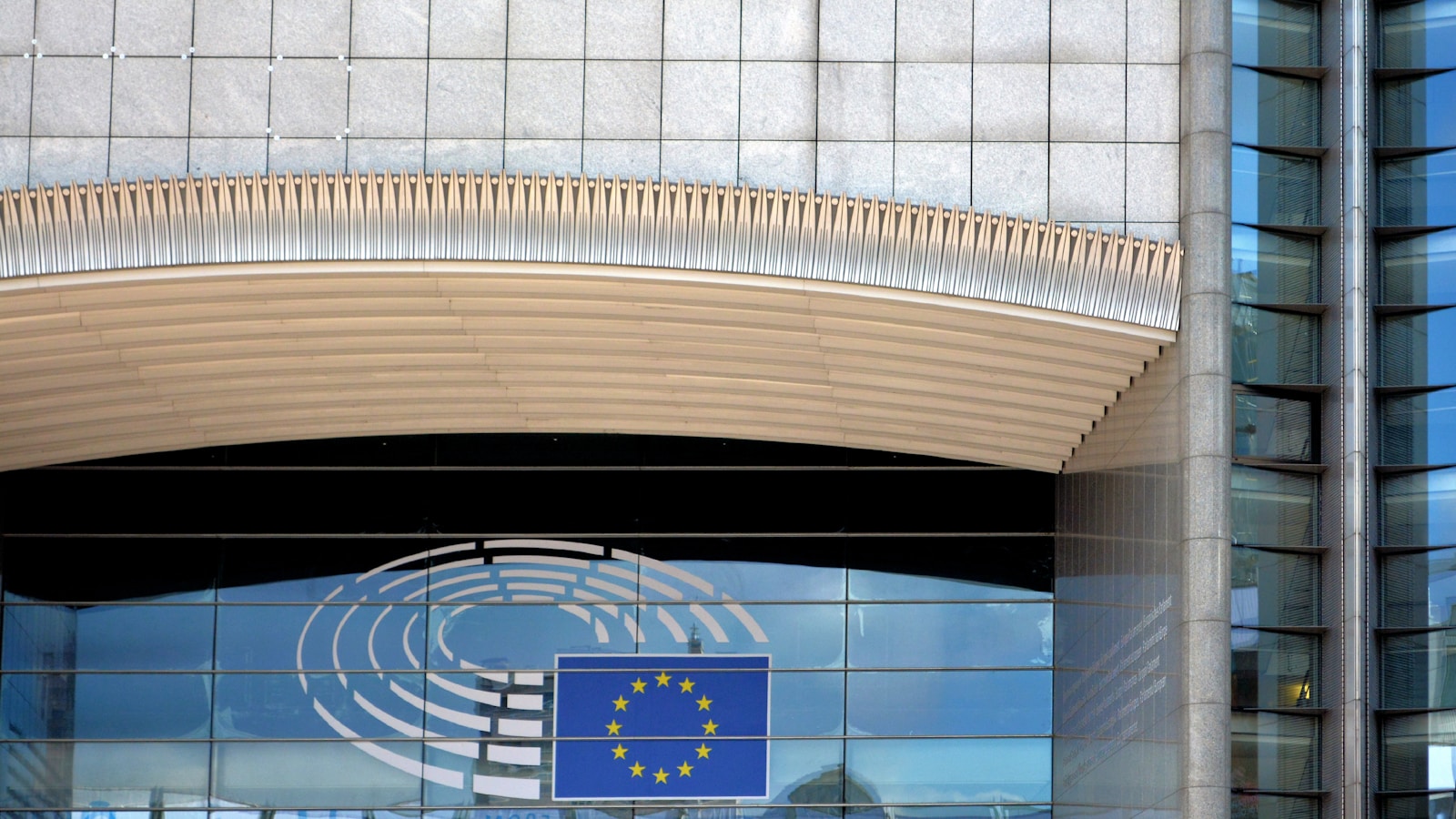 „Pagaminta Europoje“ tampa galvos skausmu: šalys narės įspėja dėl pavojingo precedento