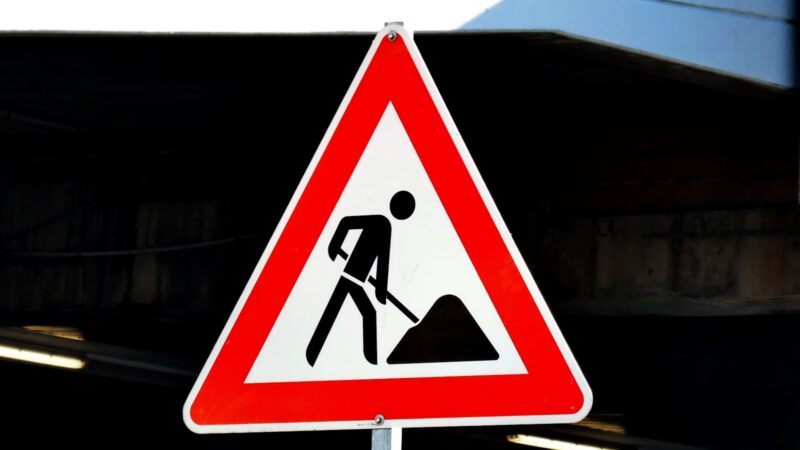 „Via Lietuva“ praneša apie didelius eismo ribojimus: A2 kelyje bus rekonstruojamas viadukas