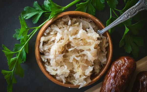 Kodėl senolės į kopūstus dėdavo krienų? Ši gudrybė garantuoja neįtikėtiną traškumą