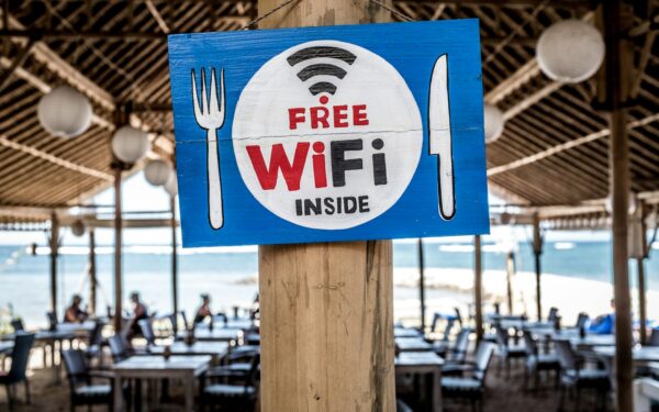Prisijungėte prie nemokamo Wi-Fi? Jūsų duomenys gali būti jau stebimi