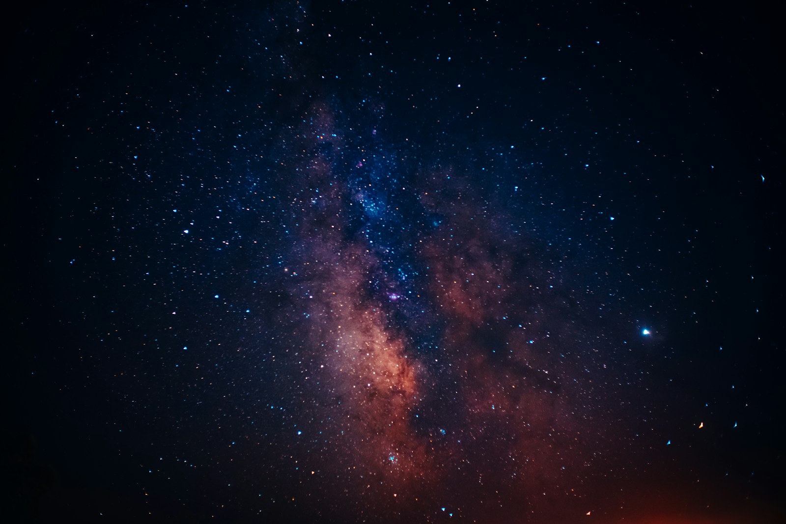 Ko nematėme 35 metus? „NASA“ archyvuose rasta 800 objektų, kurie apstulbino mokslininkus