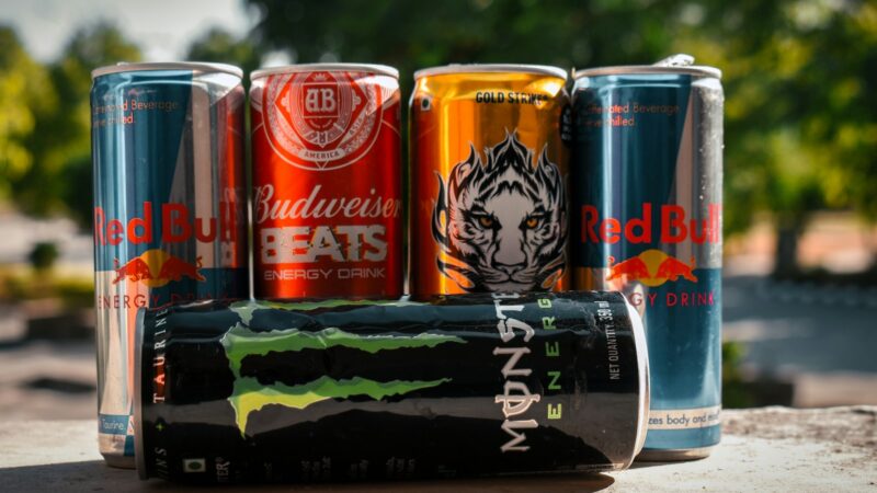Žvalumas su kaina: kokią energinių gėrimų įtaka jūsų širdžiai ir cukraus kiekiui kraujyje?