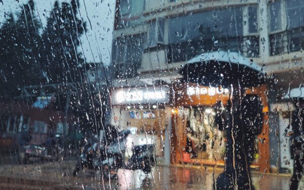 Sveikatos spąstai: įvardytas pavojingiausias oras, kuris kerta net ir patiems stipriausiems