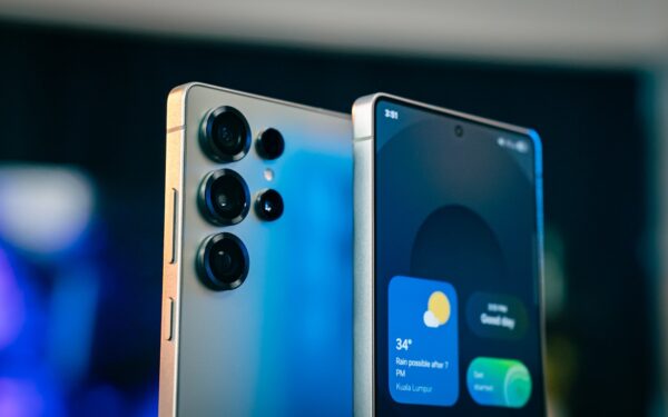 Jūsų „Galaxy“ veiks visai kitaip: „Samsung“ atskleidė, kokias naujoves gaus „S24“ ir kiti modeliai