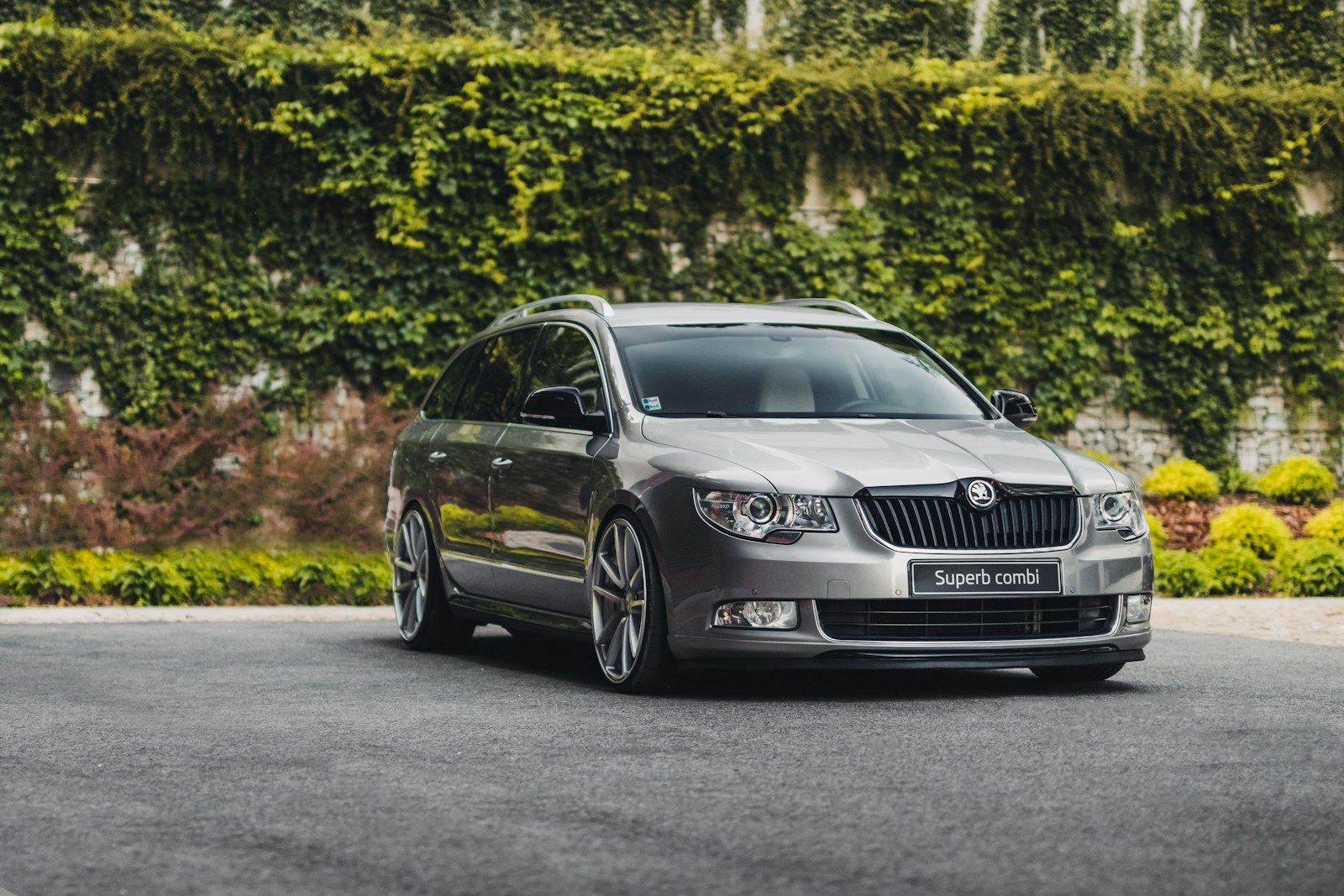 „Škoda” ruošia naujienas: sužinokite, kokie du modeliai sudrebins rinką 2026 metais