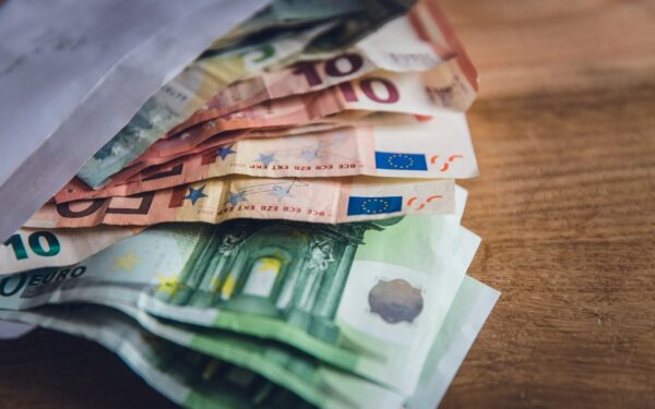 Skandalas dėl 2026 m. dotacijų: kurios savivaldybės laimėjo milijonus, o kurios liko už borto?