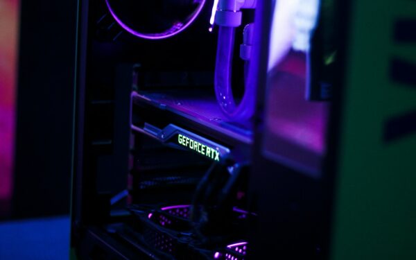 Netikėtas „Nvidia“ žingsnis: 2026 m. sugrįžta viena populiariausių „GeForce“ vaizdo plokščių