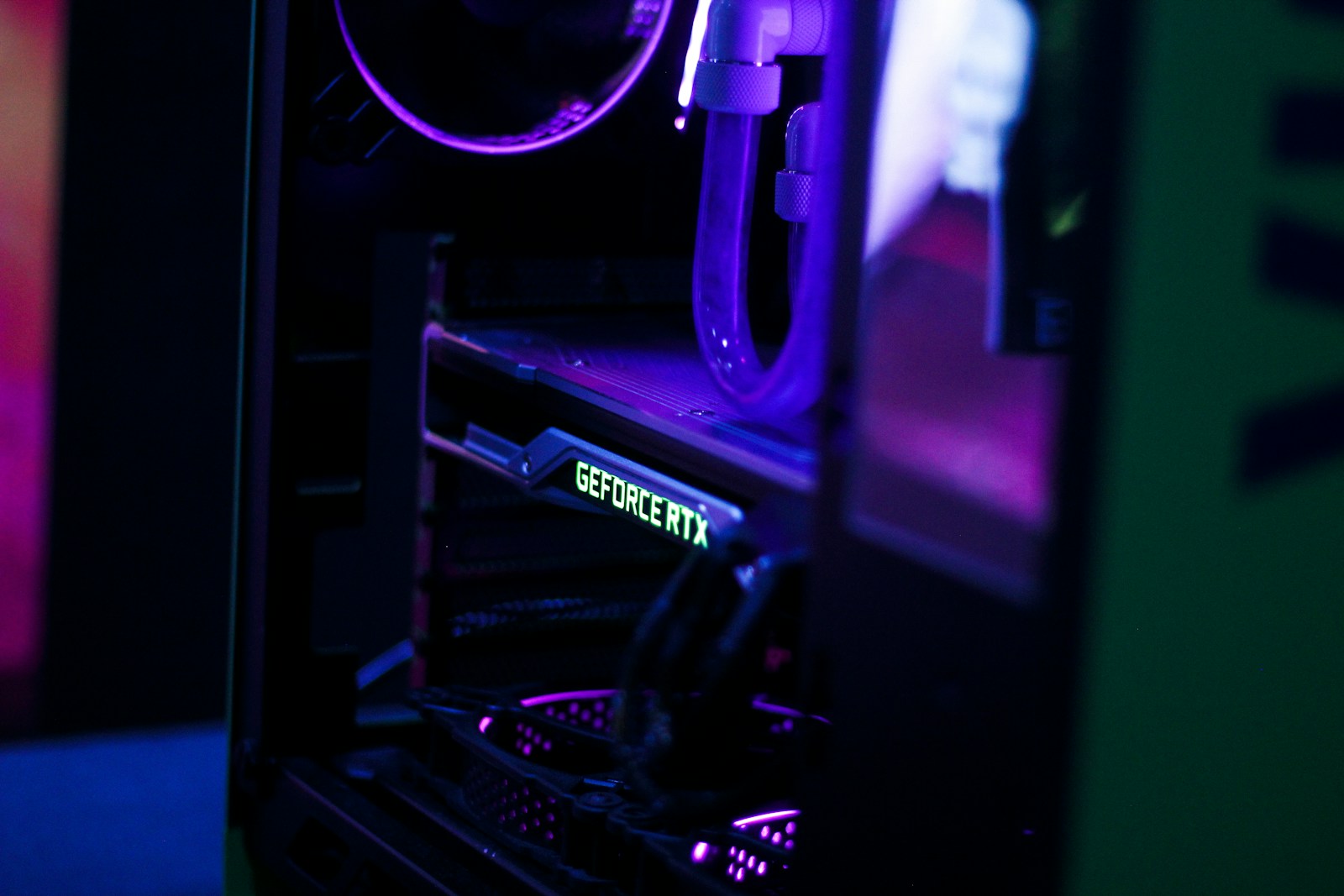 Netikėtas „Nvidia“ žingsnis: 2026 m. sugrįžta viena populiariausių „GeForce“ vaizdo plokščių