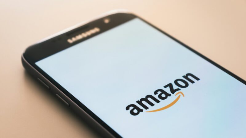 Atskleistas negailestingas technologijų milžinės planas: „Amazon“ nusprendė skubiai atsikratyti tūkstančių vadovų
