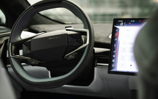 „Google“ plečia „Android Automotive“: pristatė naujovę, kuri automobilį pavers kompiuteriu ant ratų