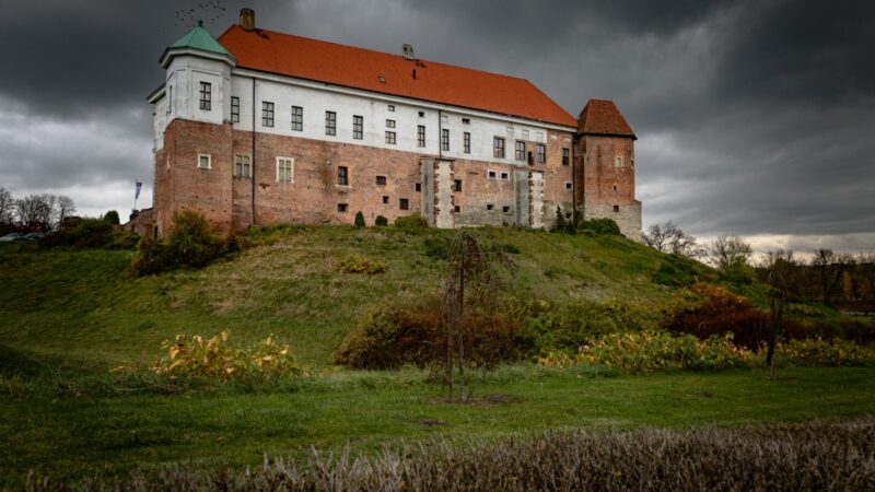 Karalių paslaptys prie Vyslos: ką pamatyti Sandomiero pilyje ir jos viduje?