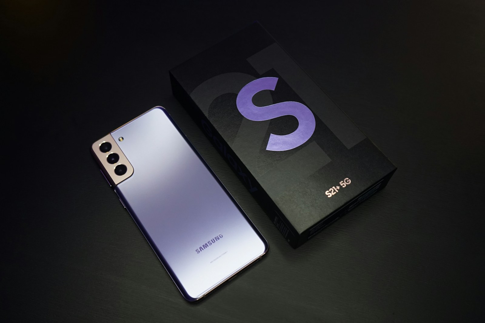 Ar jūsų telefonas saugus? „Samsung“ atskleidė sąrašą modelių, kurie gaus svarbų atnaujinimą
