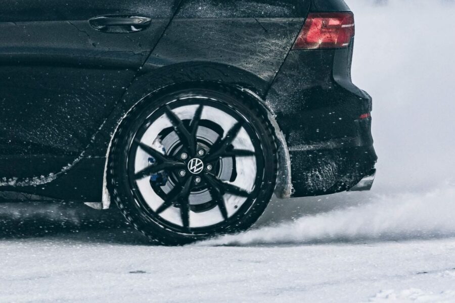 Pasirūpinkite tinkamu padangų slėgiu žiemą: pasitikrinkite, kol dar ne vėlu