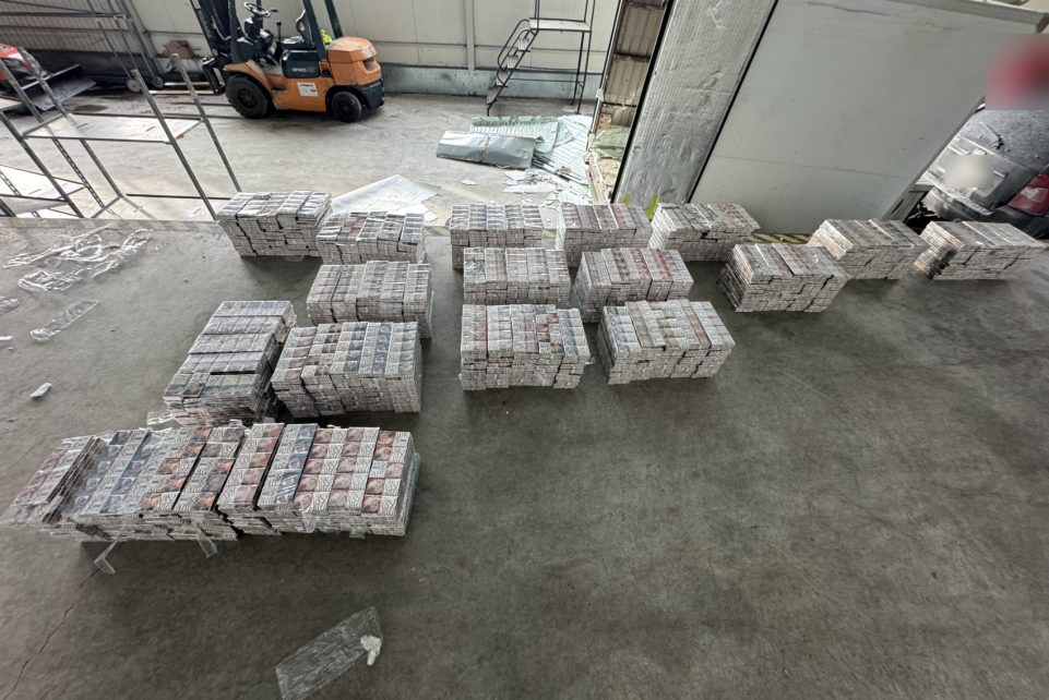 Kontrabandinės cigaretės Šalčininkuose. ELTA nuotr.