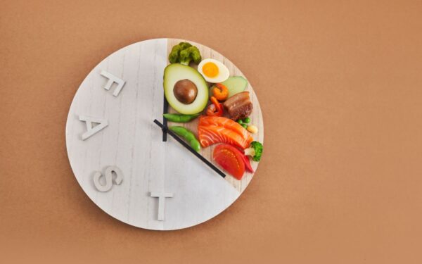 Veltui badaujate? Nauja mokslinė apžvalga atskleidė netikėtą tiesą apie populiariąją dietą