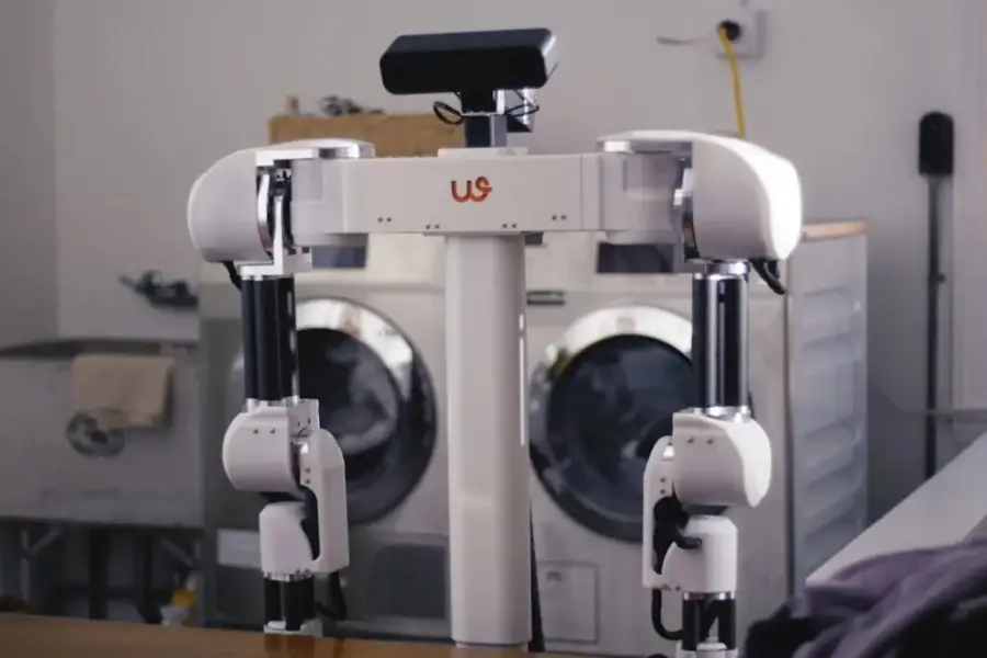 Namų ruošos pabaiga: pristatytas robotas, kuris per valandą sulanksto skalbinius