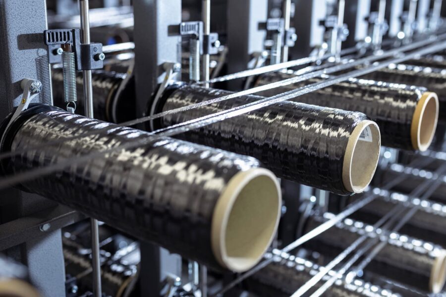 Mokslinis laimėjimas Lenkijoje: kaip paprastas anglies pluoštas gali pakeisti ateities mediciną?