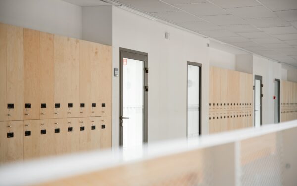 Startuoja nemokami mokymai: darbuotojams paaiškins, kaip veikti krizės ar karo metu