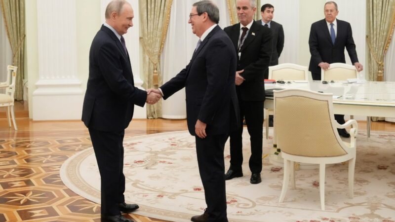 Po Donaldo Trumpo spaudimo – atsakas iš Rusijos: Putinas stoja ginti sąjungininkės