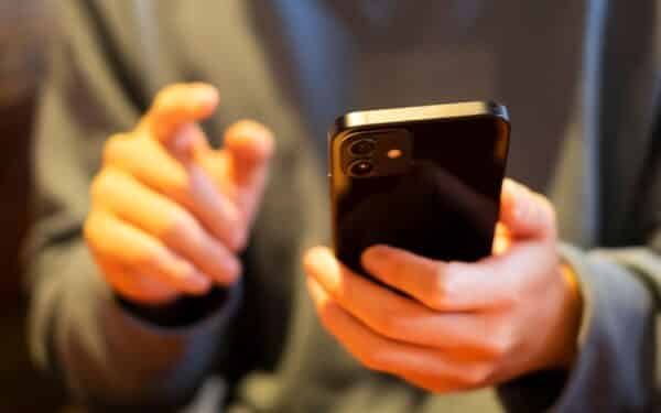 Lietuva reikalauja platformų atsakomybės: LRTK kreipėsi į „TikTok“