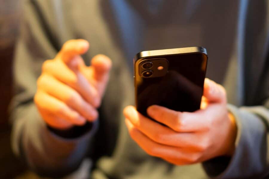 Lietuva reikalauja platformų atsakomybės: LRTK kreipėsi į „TikTok“