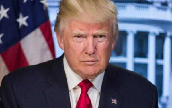 Rekordiškai ilga Trumpo kalba – ir rekordiškai aštri kritika: demokratų kantrybė senka