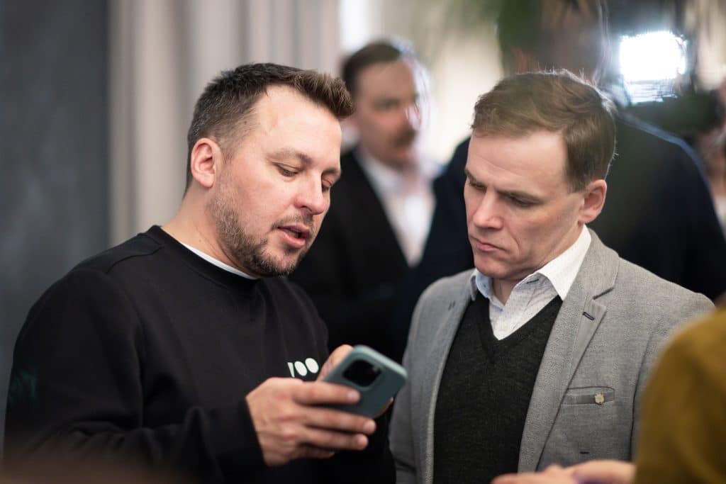 Buvęs Vilniaus miesto savivaldybės mero patarėjas Karolis Žukauskas, Seimo narys Mindaugas Lingė. Andriaus Ufarto (ELTA) nuotr.