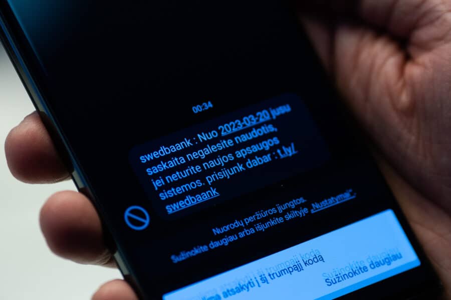 Telefoniniai sukčiai. ELTA/Karolinos Gudžiūnienės nuotr.