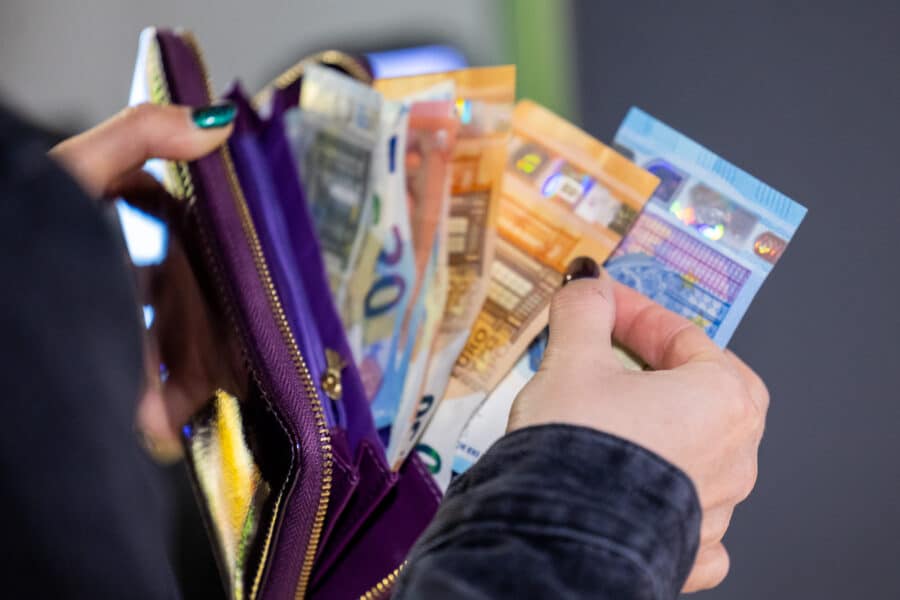 Mokėjimo kortelė. Juliaus Kalinsko (ELTA) nuotr.