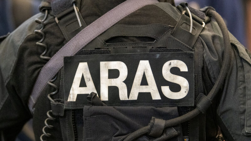 Marijampolėje netikėtas radinys po kojomis: atliekant darbus aptikta rankinė granata