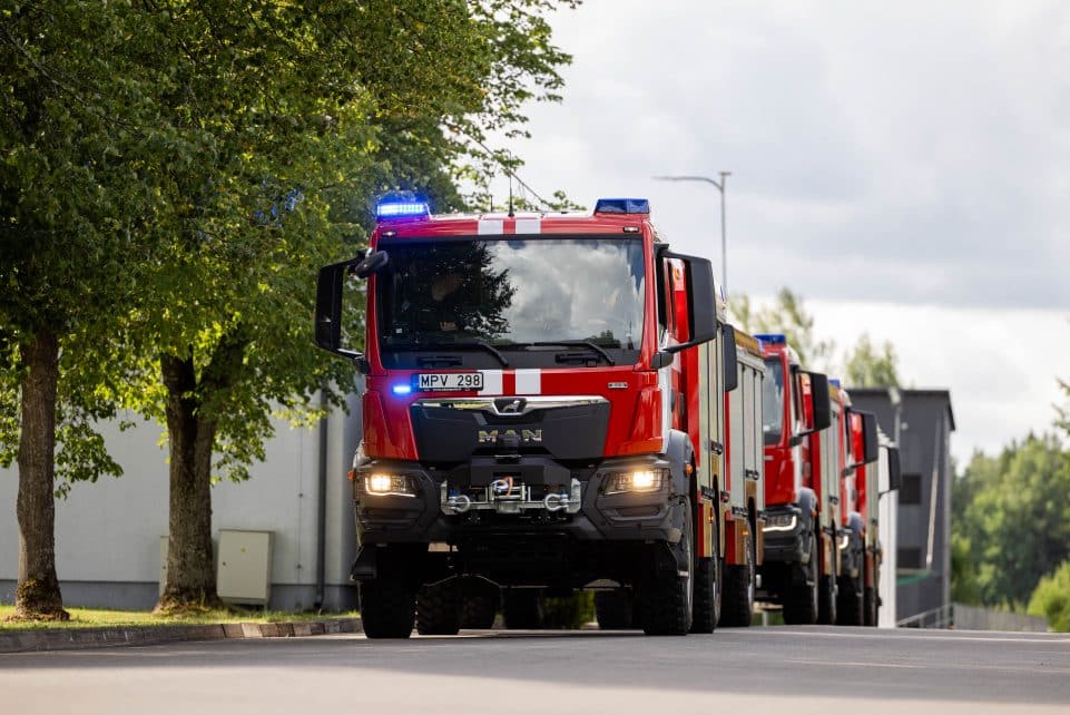 Ugniagesiai gelbėtojai. ELTA / Žygimantas Gedvila